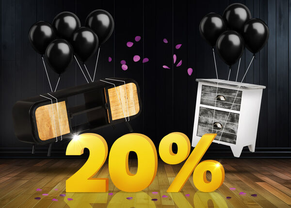 Čern&aacute; TV konzole a b&iacute;l&yacute; odkl&aacute;dac&iacute; stolek s čern&yacute;mi bal&oacute;nky před jasně žlut&yacute;m znakem 20 % na tmav&eacute; dřevěn&eacute; podlaze.