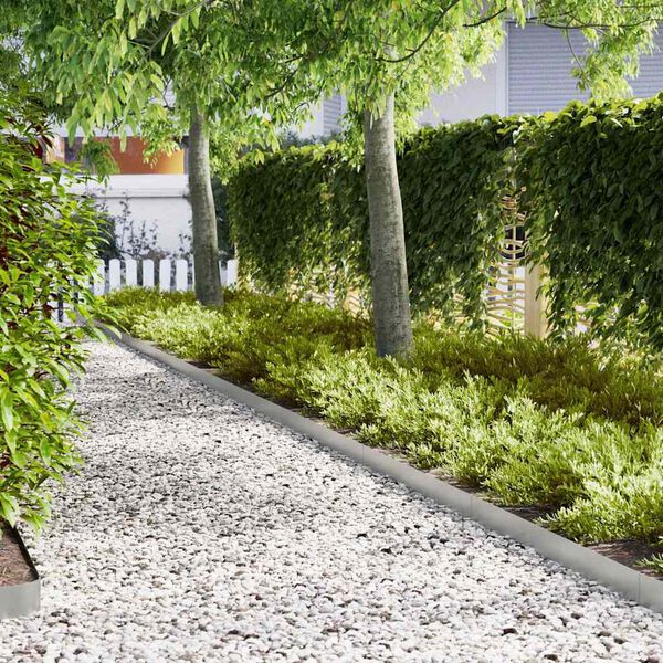 vidaXL Obrubn&iacute;ky tr&aacute;vn&iacute;ku 50 pcs Stř&iacute;brn&aacute; 100 x 0.5 x 15 cm