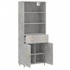 vidaXL Skř&iacute;ň highboard betonově &scaron;ed&aacute; 69,5x34x180 cm kompozitn&iacute; dřevo
