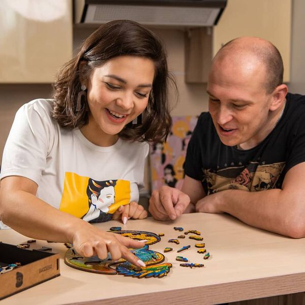 UNIDRAGON 330d&iacute;ln&eacute; dřevěn&eacute; puzzle Guarding Dragon King Size 27 x 44 cm