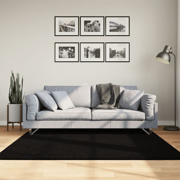 vidaXL Koberec HUARTE kr&aacute;tk&yacute; vlas měkk&yacute; a prateln&yacute; čern&yacute; 60x110 cm