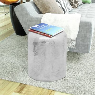 Tepaná hliníková stolička / odkládací stolek, stříbrná