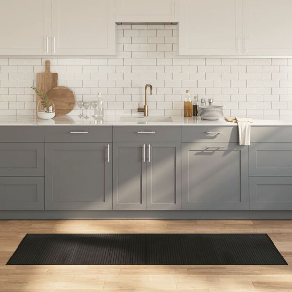 vidaXL Koberec obd&eacute;ln&iacute;kov&yacute; čern&yacute; 60 x 200 cm bambus