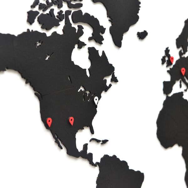 MiMi Innovations Dřevěn&aacute; n&aacute;stěnn&aacute; mapa světa Luxury čern&aacute; 90 x 54 cm