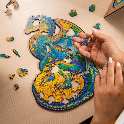 UNIDRAGON 330dílné dřevěné puzzle Guarding Dragon King Size 27 x 44 cm