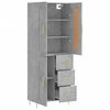 vidaXL Skř&iacute;ň highboard betonově &scaron;ed&aacute; 69,5x34x180 cm kompozitn&iacute; dřevo