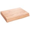 vidaXL N&aacute;stěnn&aacute; police světle hněd&aacute; 40x30x(2-6)cm o&scaron;etřen&yacute; masivn&iacute; dub