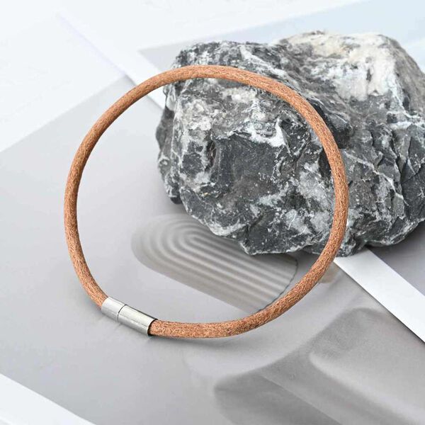 vidaXL Kožen&yacute; prov&aacute;zek Hněd&aacute; &Oslash;4 mm x 50 m Kůže