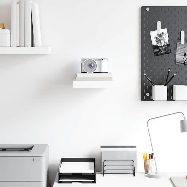 vidaXL Plovouc&iacute; n&aacute;stěnn&aacute; police b&iacute;l&aacute; vysok&yacute; lesk 23x23,5x3,8 cm MDF