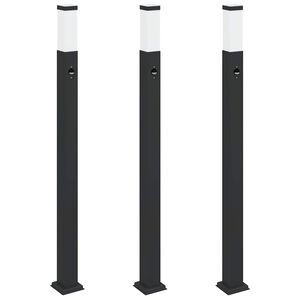 vidaXL Sloupkov&aacute; světla se senzorem 3 ks 110 cm čern&aacute; IP44