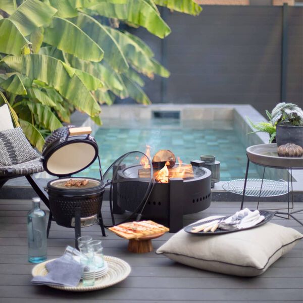 Livoo Ohni&scaron;tě s grilem 2 v 1 59,5 cm čern&eacute;