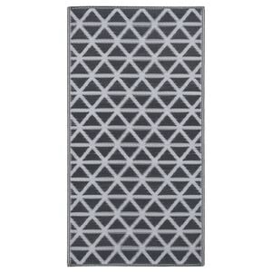 vidaXL Venkovn&iacute; koberec ARAKIL čern&yacute; 160x230 cm PP