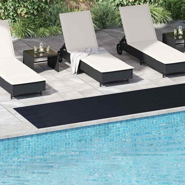 Gumov&aacute; podlahov&aacute; protiskluzov&aacute; rohož 5 x 1 m jemn&eacute; vroubky