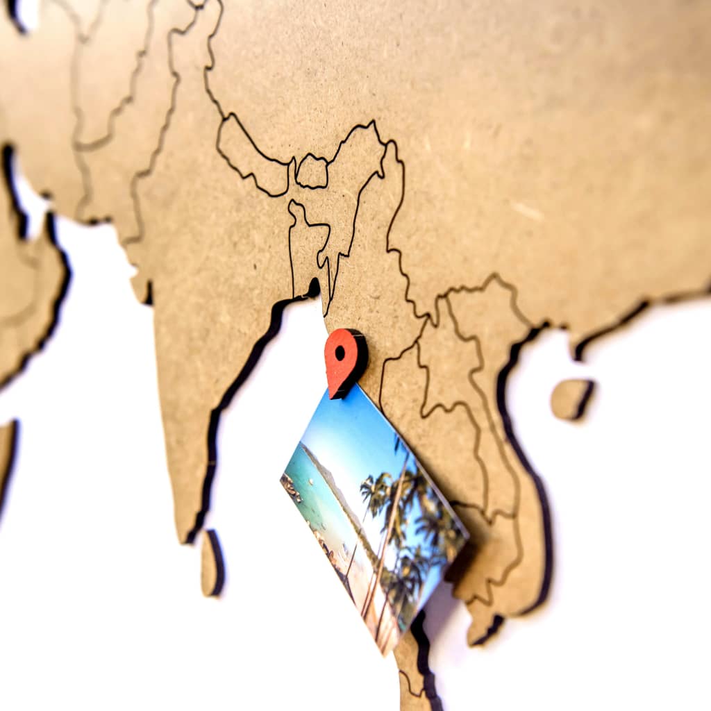 MiMi Innovations Dřevěná nástěnná mapa světa Luxury hnědá 130 x 78 cm