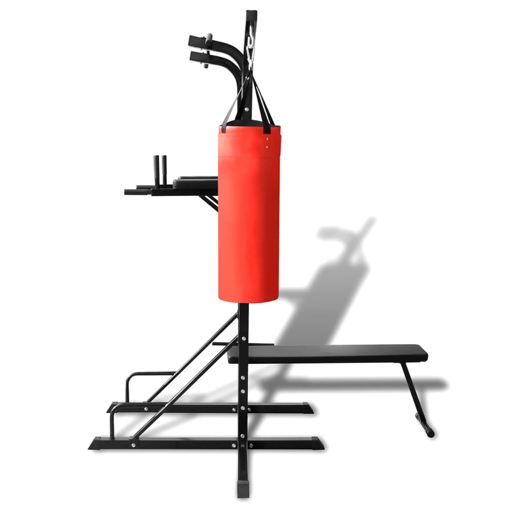 Posilovací věž s lavicí na břišní svalstvo a boxerským pytlem