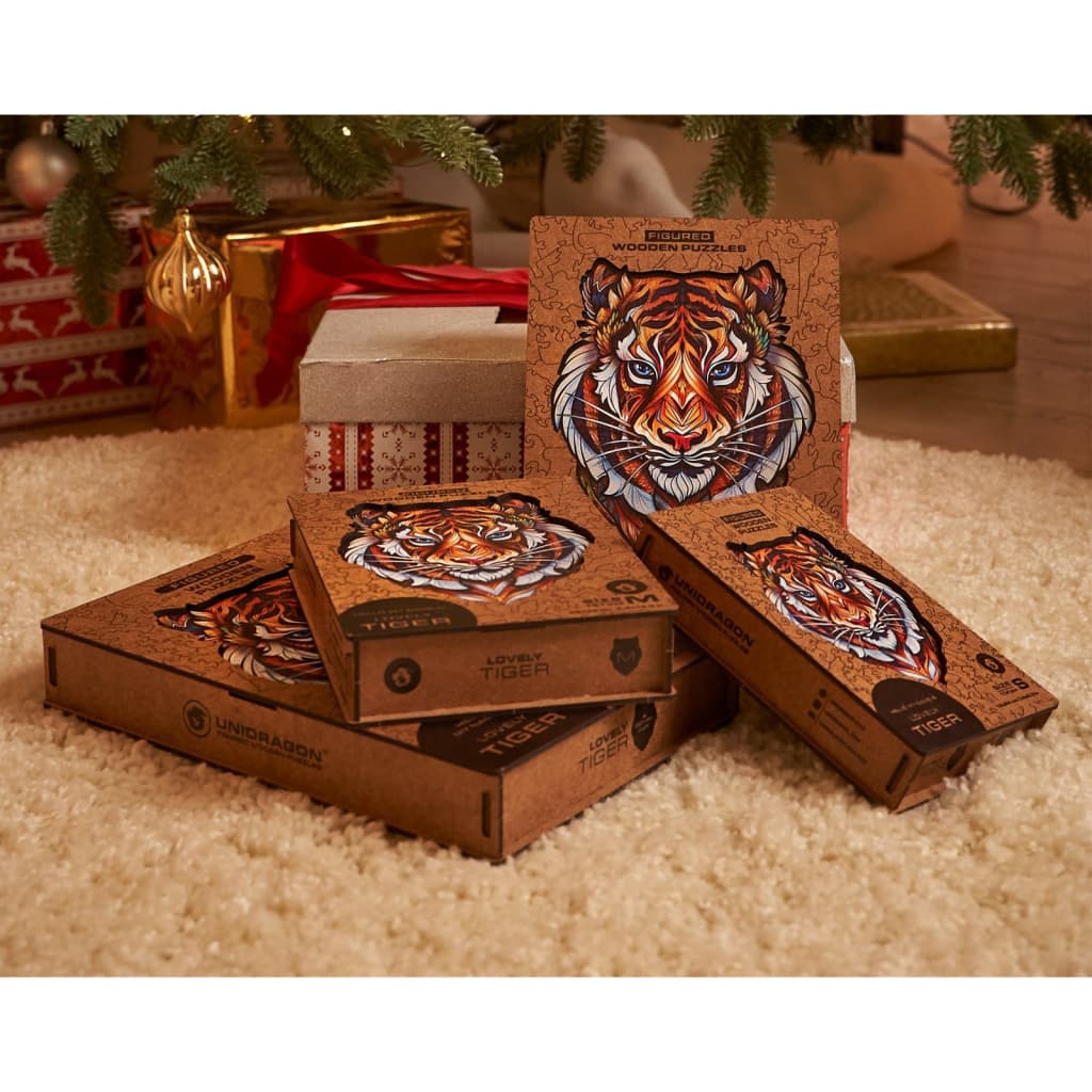 UNIDRAGON 700dílné dřevěné puzzle Lovely Tiger Royal Size 45 x 56 cm
